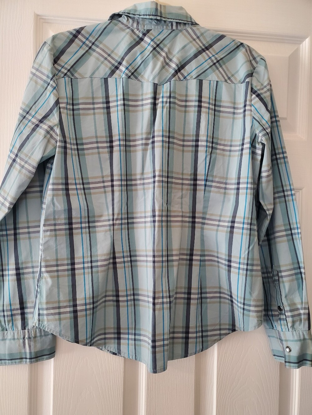 Women's The Limited Light Blue Plaid Button-Up Shirt Size Large